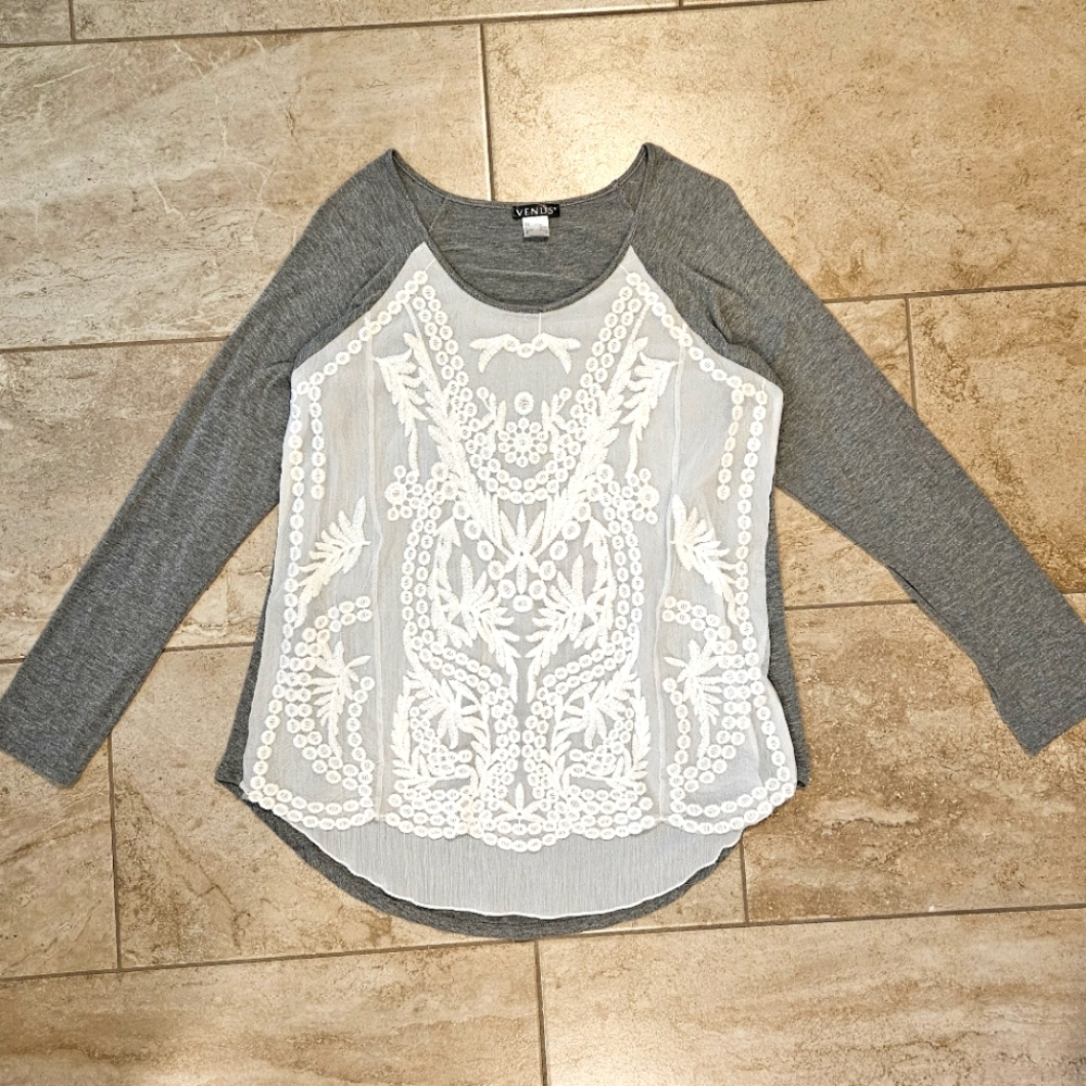 Long sleeve tunic top